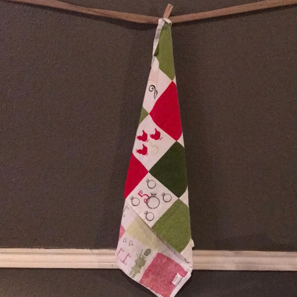 Crate & Barrel 12 Days Dish Towel